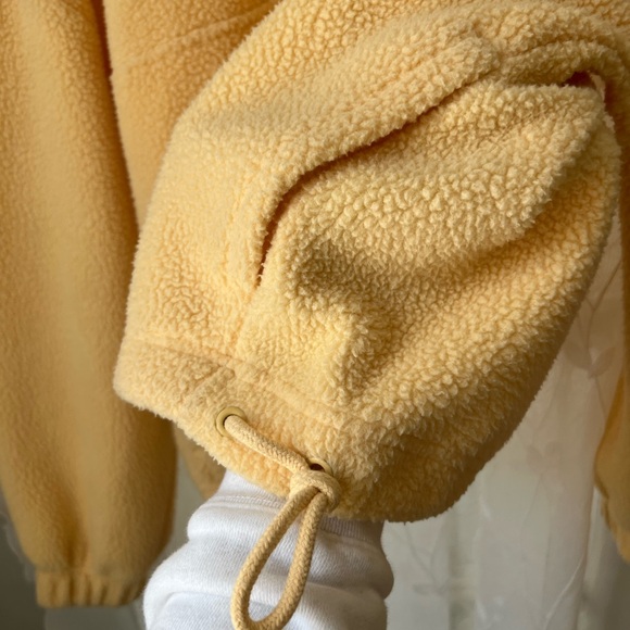 DSG Butter Yellow Fleece Pullover - Picture 5 of 8